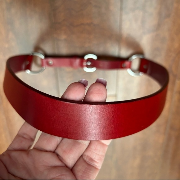 Banana Republic Red Leather Belt with Silver Buckle and Rings, Size Small - Picture 11 of 16